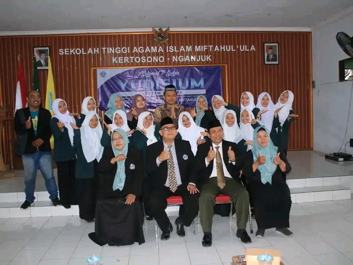 YUDISIUM STAIM NGANJUK